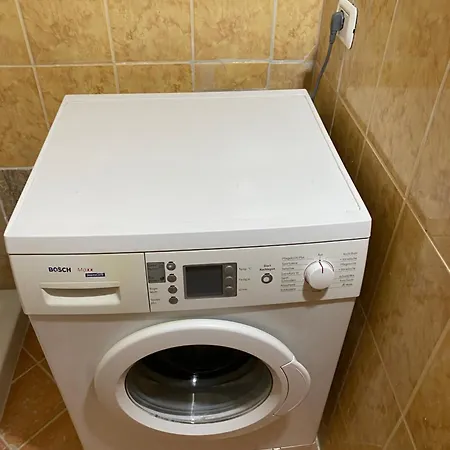 아파트 Xhulio Durrës